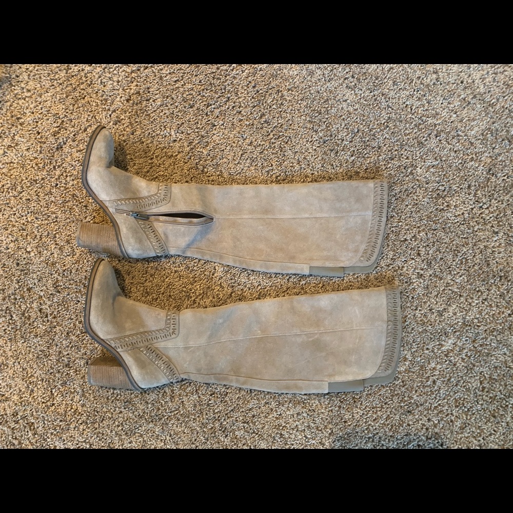Vince Camuto Over The Knee Suede Boots Sz 9!